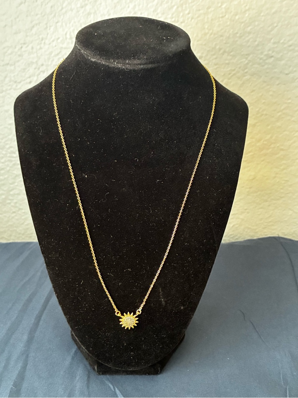 Gold Sunburst Pendant Necklace - Women Jewelry 16”-18”